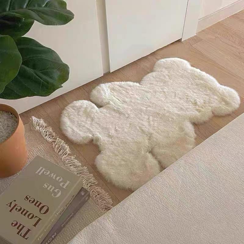 Super Soft Cozy Antiskid Fluffy Bear Shape Rug Carpet