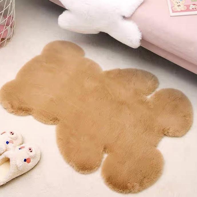 Super Soft Cozy Antiskid Fluffy Bear Shape Rug Carpet