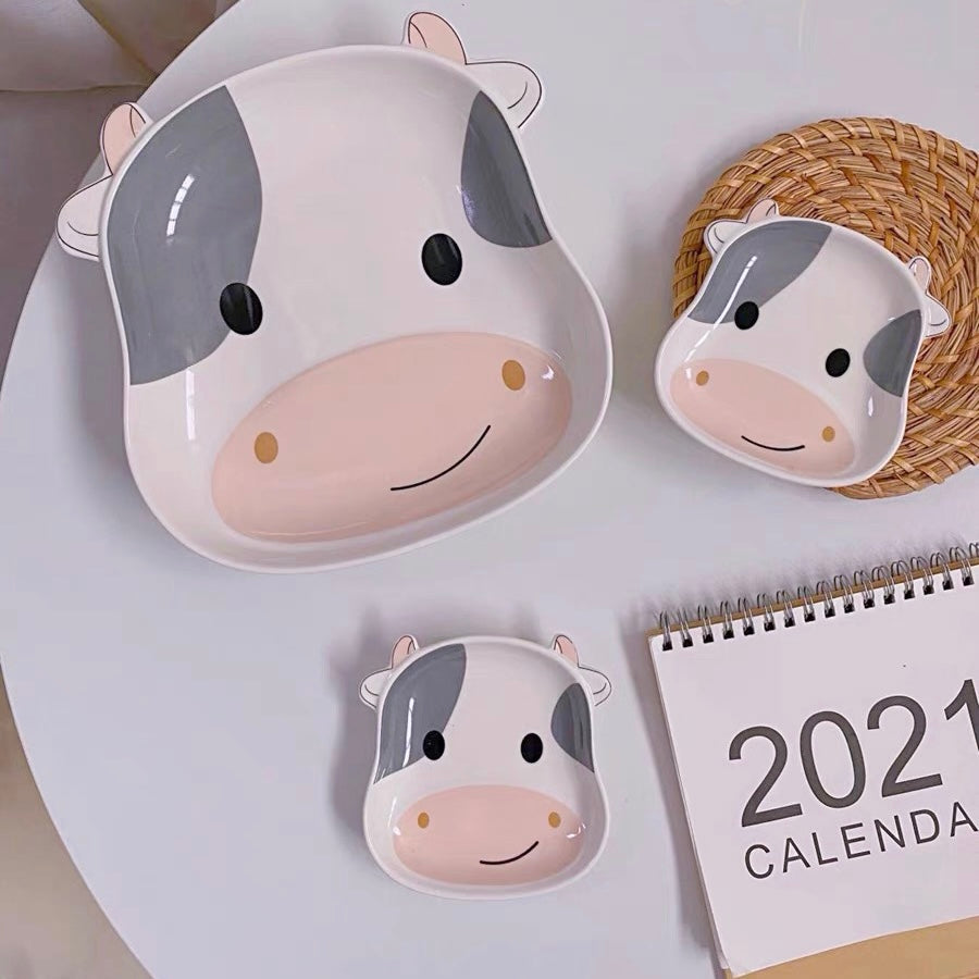 Cute Baby Cow Snack & Main Dish Plates