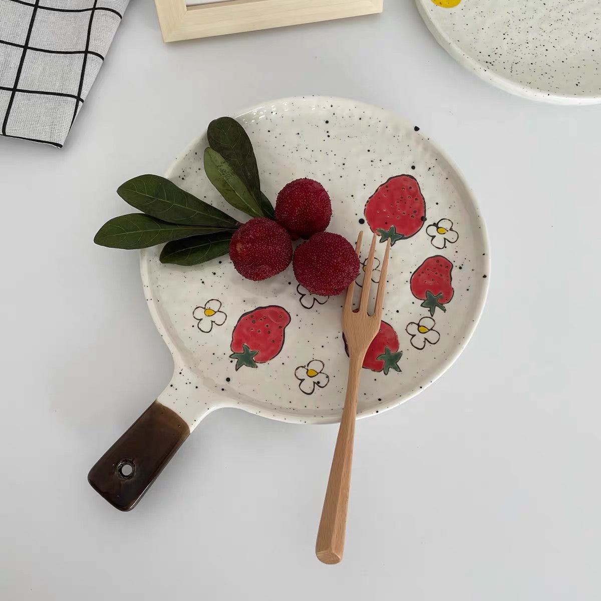 Cute Japanese Style Ceramic Fruity Flat Plate with Handle