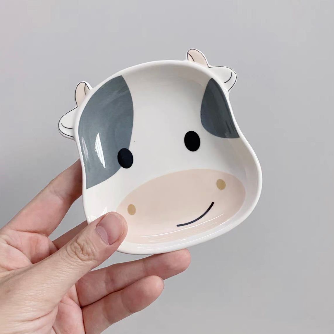 Cute Baby Cow Snack & Main Dish Plates