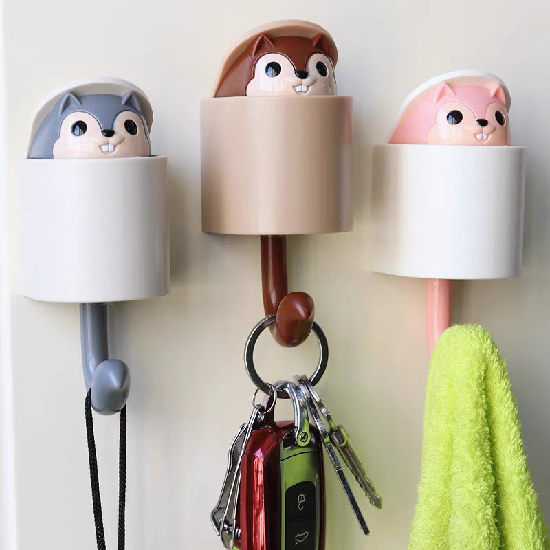 Cartoon Animal Pop-Out Squirrel Head Wall Hanger Hook
