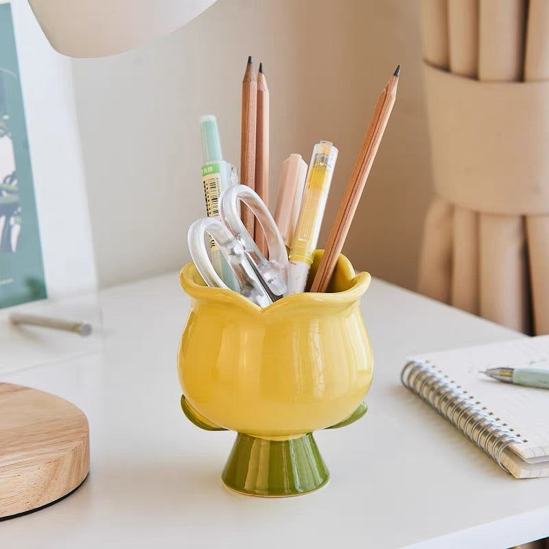Cute Tulip Shape Ceramic Pen & Cosmetic Brush Holder