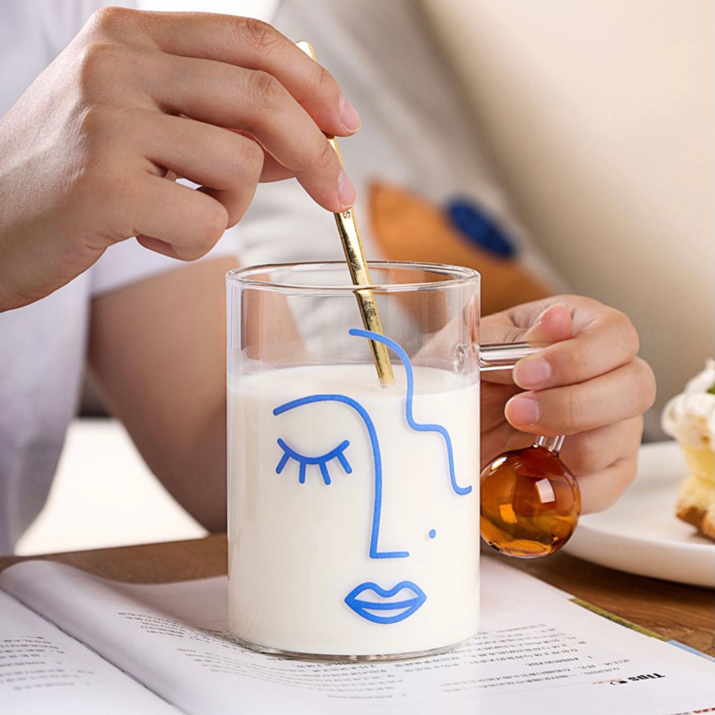 Cute Nordic Style Face Illustration Transparent Breakfast Glass