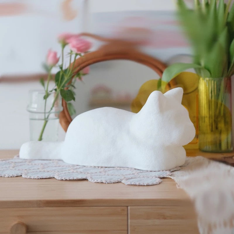 Cute White Cat LED Decorative Night Light