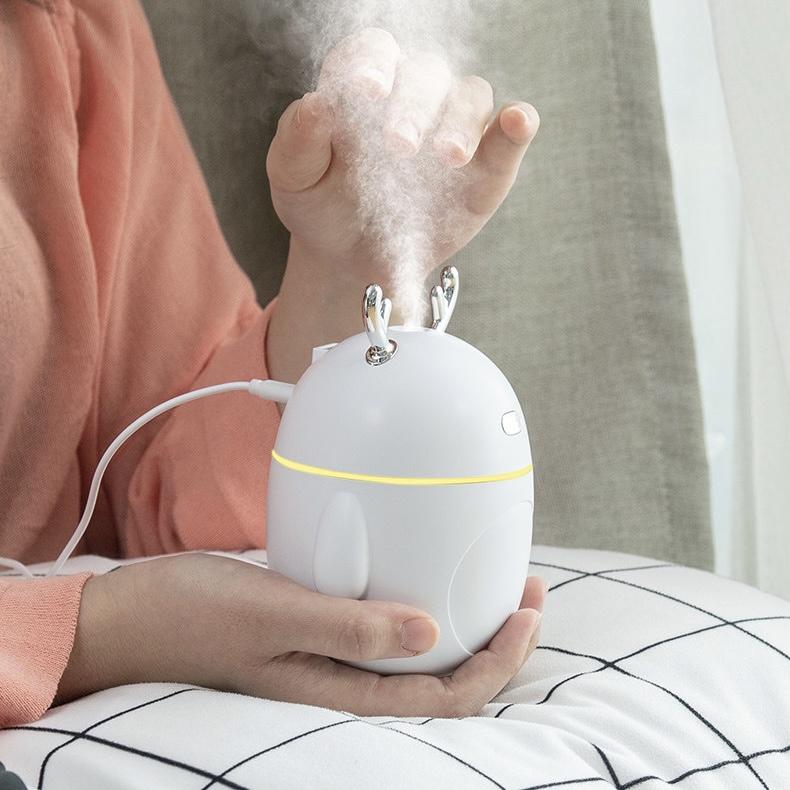 Cute Mini USB Household Bedroom Deer Shape Spray Humidifier