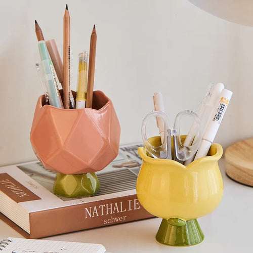 Cute Tulip Shape Ceramic Pen & Cosmetic Brush Holder - Peachymart
