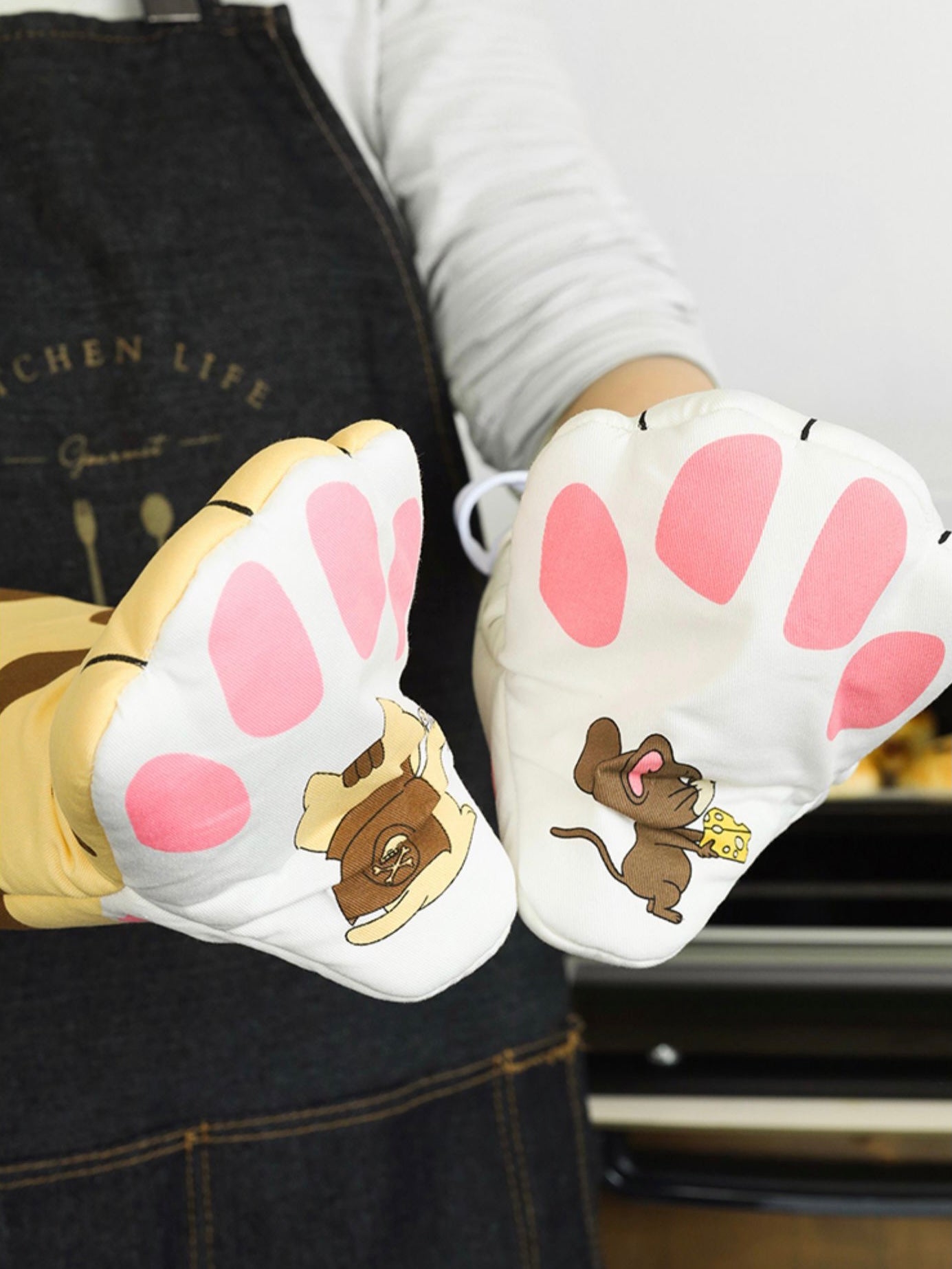 Cute Kawaii Cat Paw Heat Resistant Oven Mitts - Peachymart